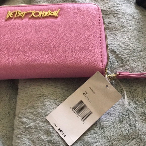 Bubblegum pink Betsey Johnson wristlet SOLD - Picture 7 of 7